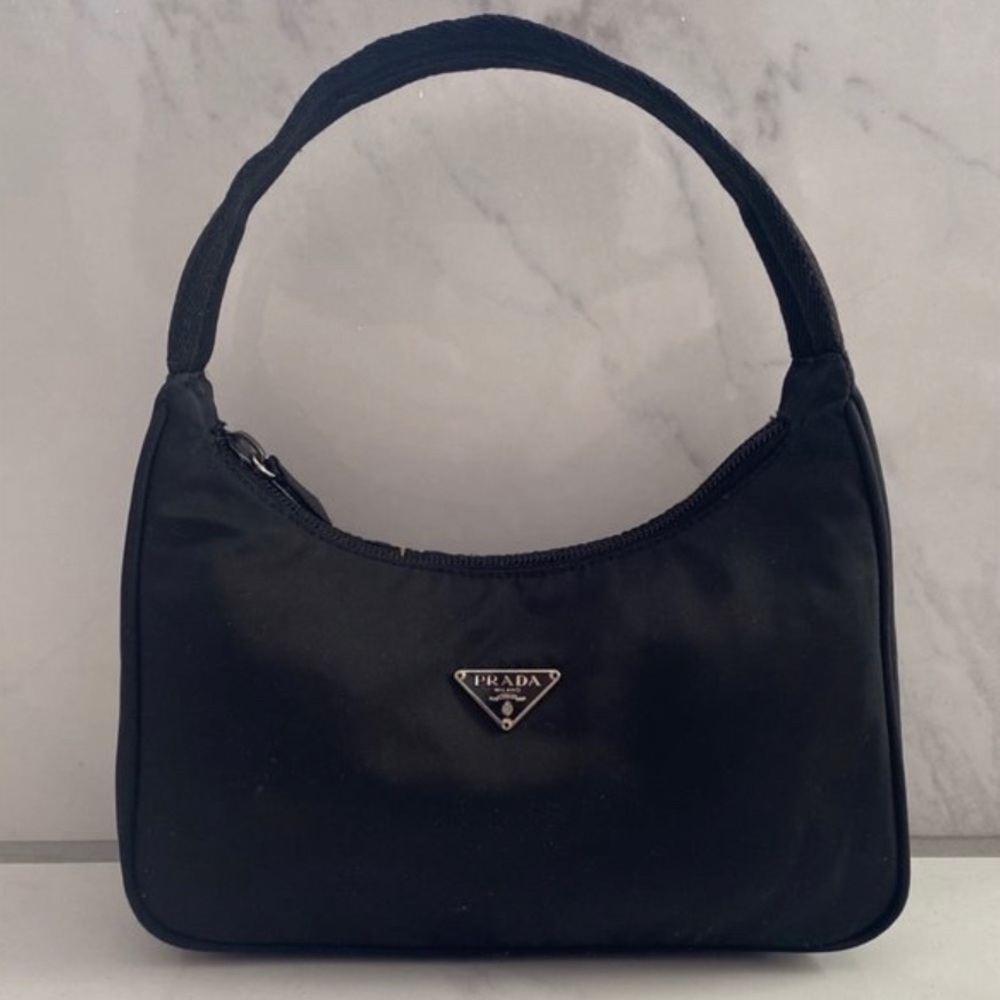 Prada
Tessuto handbag